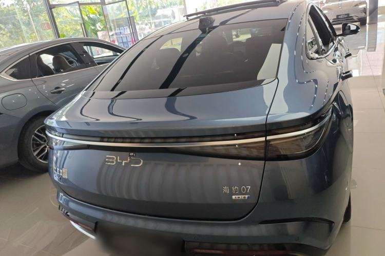 Used BYD Seal 07 DM-i 2025 Intelligent Driving Version DM-i 1.5L 125 km Prestige Edition
