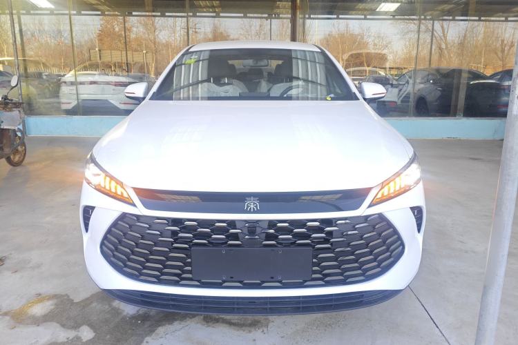 Used BYD Qin PLUS 2025 DM-i Smart Drive 55KM Leading Model