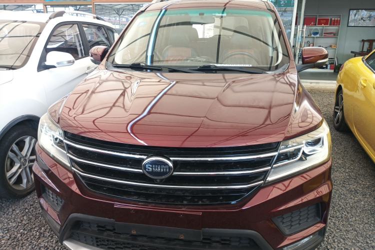 Used SWM X3 2018 1.5L Manual Fashion Model
