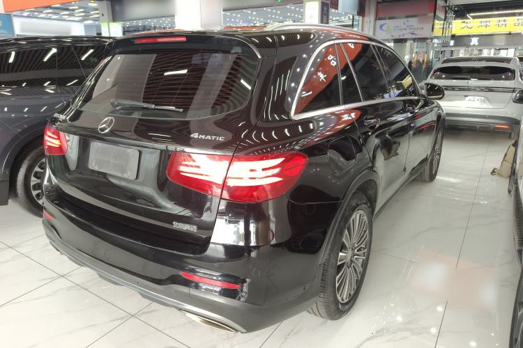 Used Mercedes-Benz GLC 2017 GLC 260 4MATIC Dynamic Edition