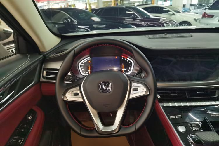 Used Changan CS85 COUPE 2023 1.5T DCT Luxury Version