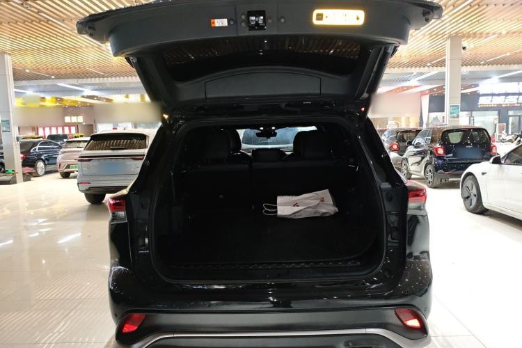 Used Toyota Crown Land Cruiser 2023 2.5L HEV Four-Wheel Drive Prestige Edition
