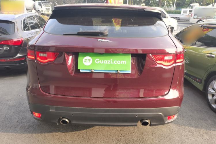 Used Jaguar F-PACE 2016 2.0T Two-Wheel Drive Urban Luxury Edition
