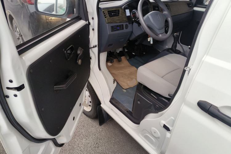 Used Jinbei Hiace X30 2021 1.5L Standard Model Central Air Conditioning EPS Version Bus China VI Emission Standard SWC15M
