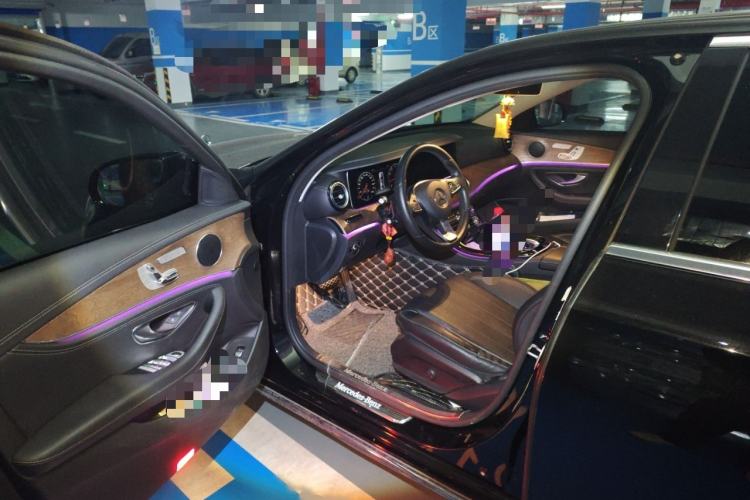 Used Mercedes-Benz E-Class 2016 E 300 L Stylish Model
