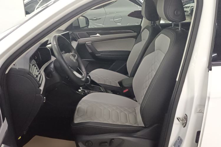 Used Volkswagen Tayron 2023 300TSI Two-Wheel-Drive Luxury Plus Advanced Edition
