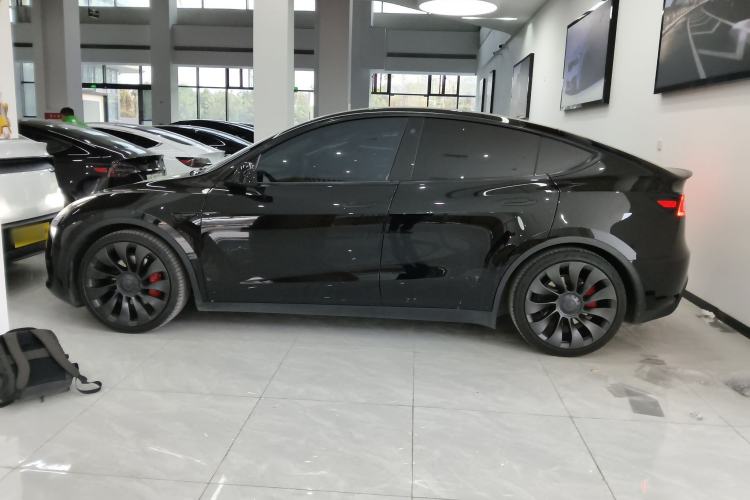 Used Tesla Model Y 2022 Performance High-Performance All-Wheel-Drive Version
