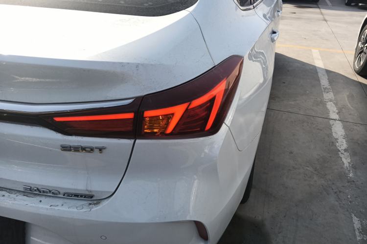 Used Changan Eado 2020 PLUS Blue Whale NE 1.4T GDI DCT Prestige Model
