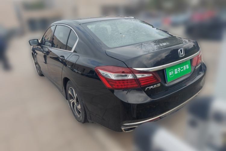 Used Honda Accord 2016 2.0L Comfort Edition
