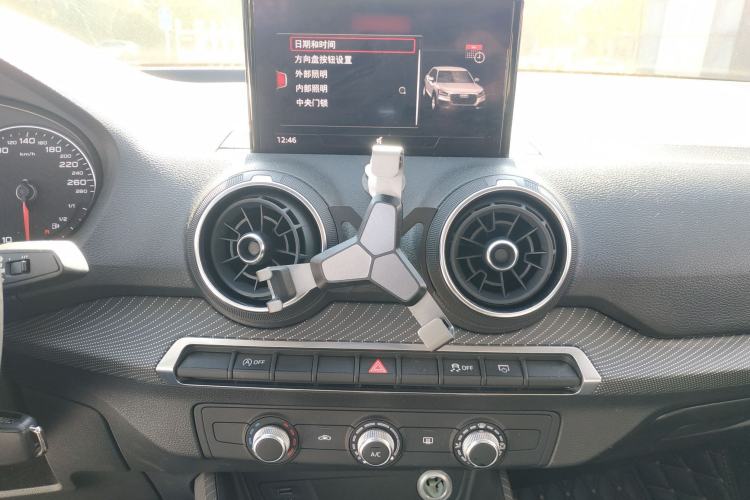 Used Audi Q2L 2018 35 TFSI Launch Exclusive Edition China V