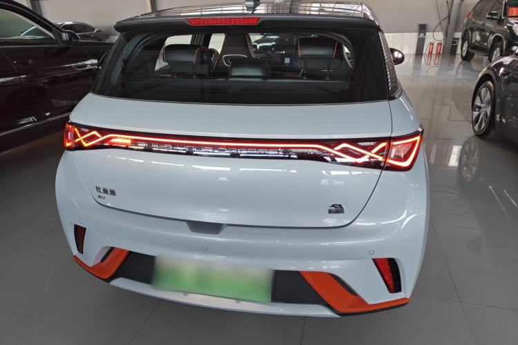 Used BYD Dolphin 2021 405 km Fashion Edition
