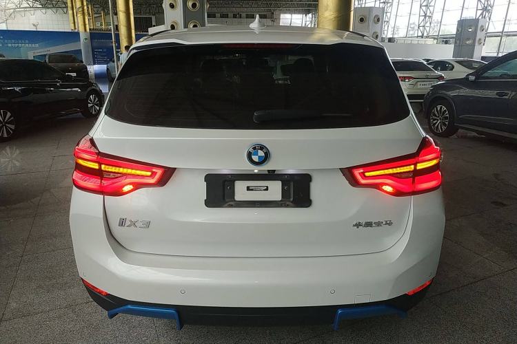Used BMW iX3 2021 Leading Type
