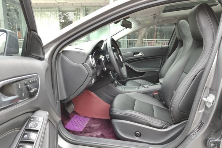 Used Mercedes-Benz GLA 2015 GLA 200 Fashion Model