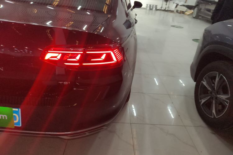 Used Volkswagen Magotan 2025 Zhongxiang Version 280TSI DSG Comfort Edition
