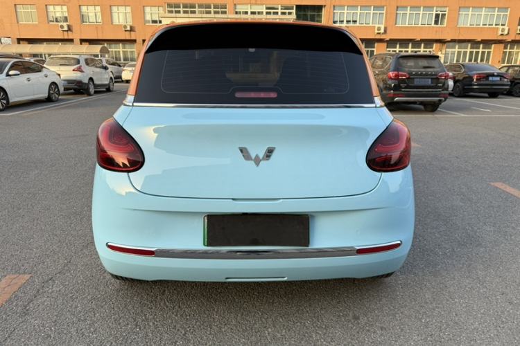 Used Wuling Bingo 2023 333 km Enjoyment Version
