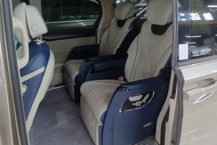 Used Buick GL8 2023 ES Lu Zun Comfort Model
