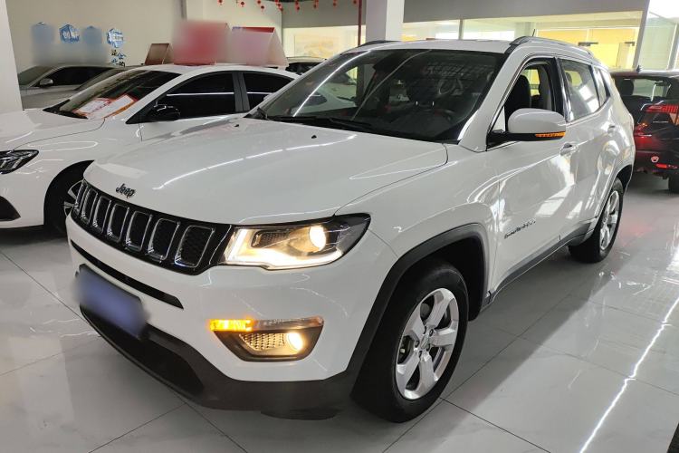 Used  Compass 2019 220T Automatic Family Edition
