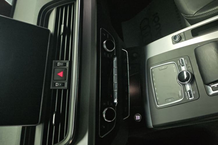 Used Audi Q5L 2018 40 TFSI Prestige Fashion Edition China VI
