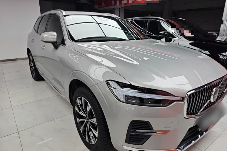 Used Volvo XC60 2025 B5 Four-Wheel Drive Smart & Advanced Luxury Edition
