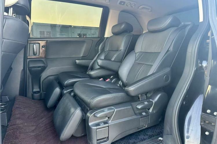 Used Honda Odyssey 2015 Updated Version 2.4L Smart Edition
