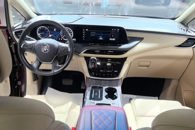 Used Buick GL8 2022 ES Land Cruiser 653T Luxury Model
