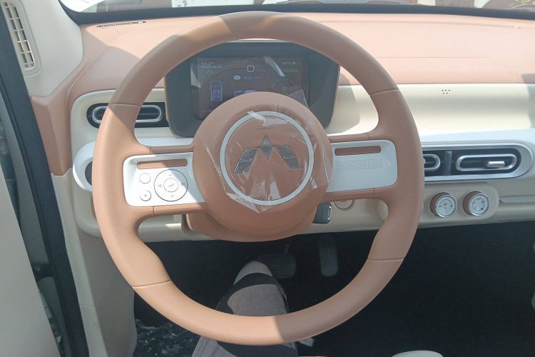 Used Wuling Hongguang MINIEV 2024 3rd Generation 215km Youth Edition
