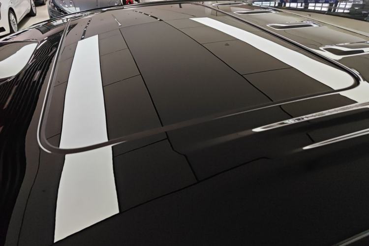 Used Denza D9 2025 DM-i Intelligent Drive 1020 Four-Wheel Drive Flagship Model
