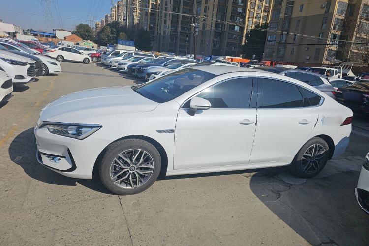 Used BYD Qin PLUS 2024 Honor Edition EV 510KM Leading Model
