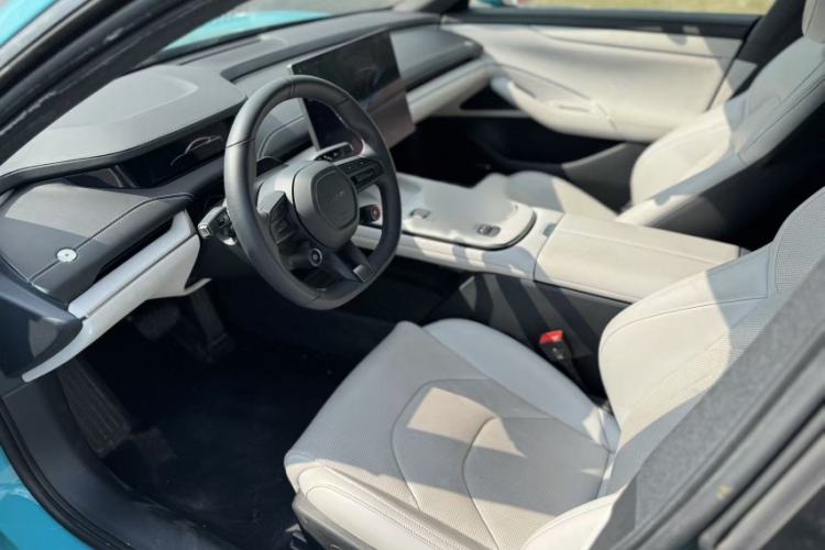 Used  SU7 2024 Rear-Drive Ultra-Long Range Advanced Pro-Level Intelligent Driving Version
