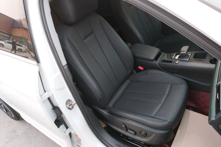 Used Audi A4L 2022 40 TFSI Stylish and Elegant Edition