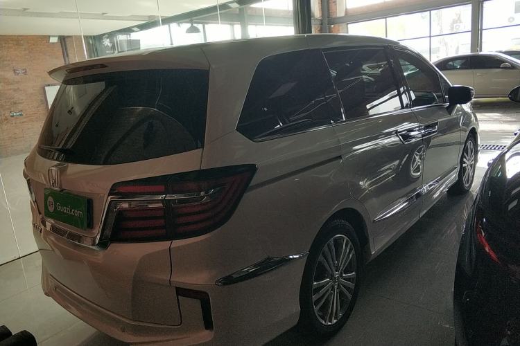 Used Honda Elysion 2016 2.4L Supreme Edition