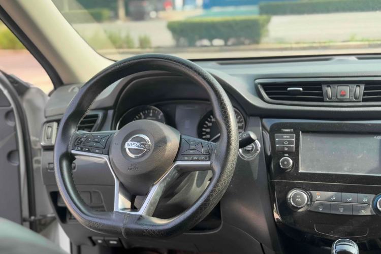 Used Nissan X-Trail 2017 2.0L CVT Comfort Edition 2WD
