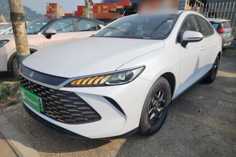 Used BYD Qin PLUS 2025 DM-i Smart Drive 55KM Leading Model
