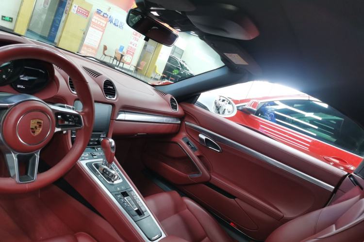 Used Porsche 718 2020 Boxster 2.0T
