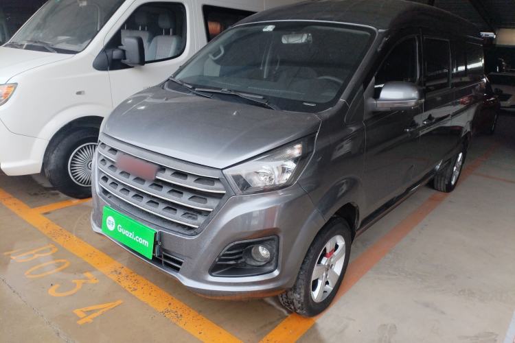 Used Jinbei Gold Hiace 2021 1.5L Passenger Van Travel Lion 7-Seater