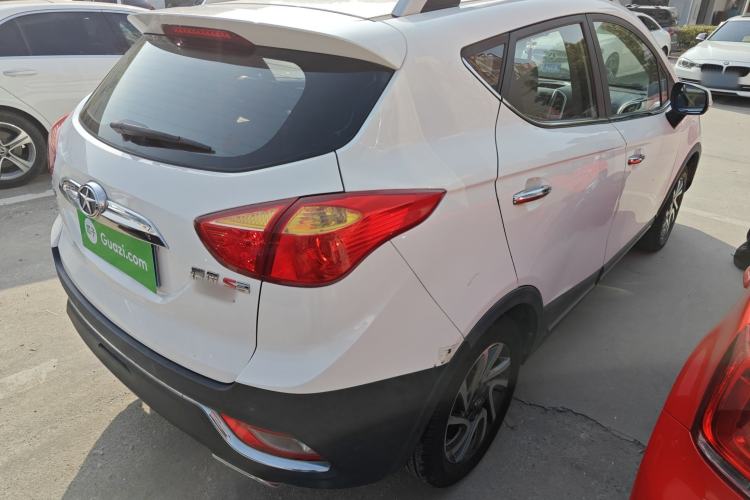 Used  Refine S3 2016 1.5L Manual Luxury Smart Version
