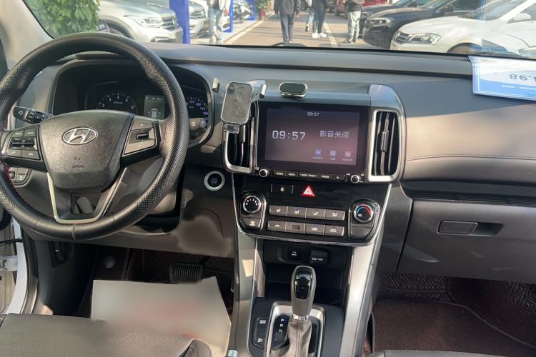 Used Hyundai ix35 2018 2.0L Automatic 2WD Zhiyong·Changxiang Edition
