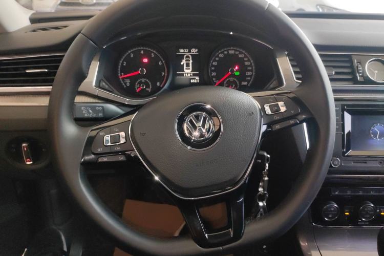 Used Volkswagen Passat 2016 330TSI DSG Luxury Edition