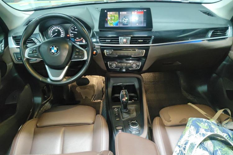 Used BMW X1 2020 sDrive25Li Leading Model
