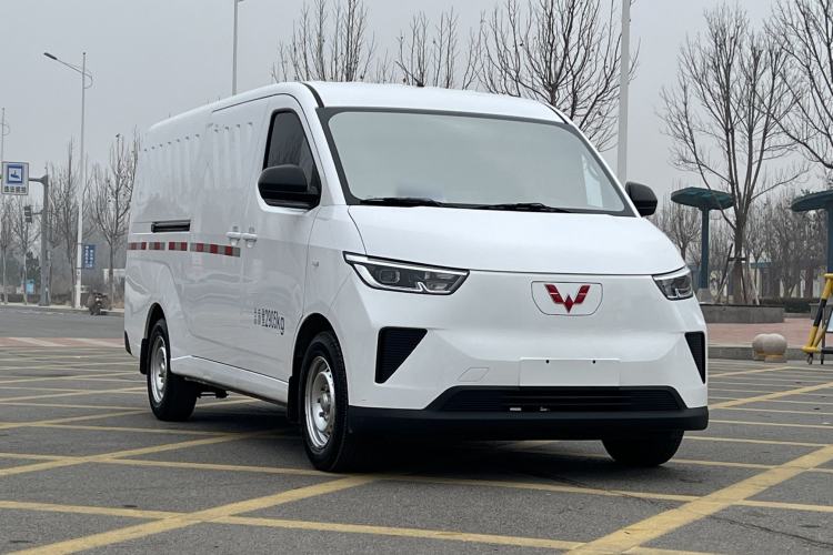 Used Wuling Yangguang 2024 300km Range Practical Window-Sealed Version 75kW
