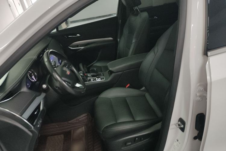 Used Cadillac XT4 2018 28T Two-Wheel Drive Leading Version