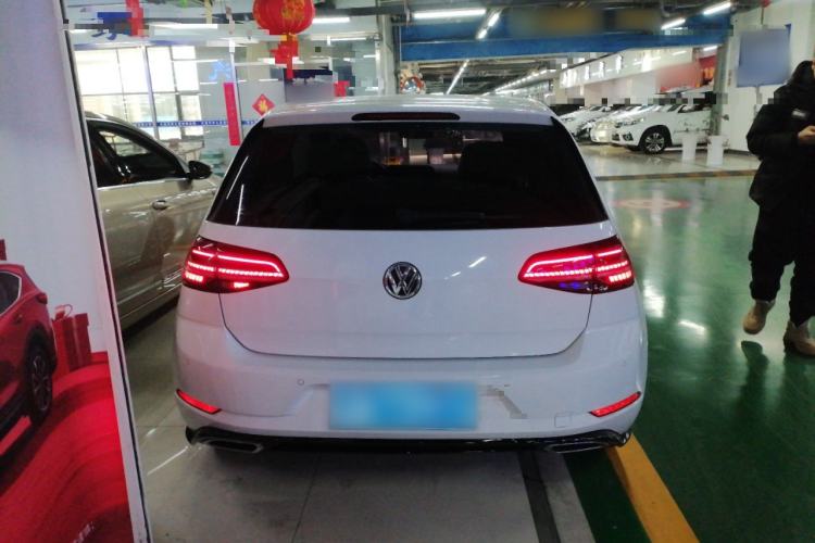 Used Volkswagen Golf 2018 280TSI Automatic R-Line Model
