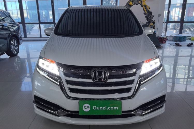 Used Honda Elysion 2019 2.0L Hybrid Luxury Edition
