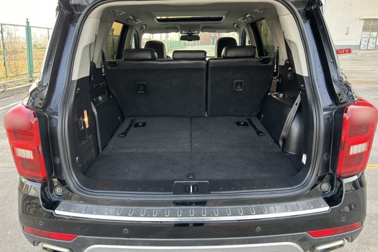 Used GAC Trumpchi GS8 2017 320T Two-Wheel Drive Luxury Smart Connectivity Version (7 Seats)