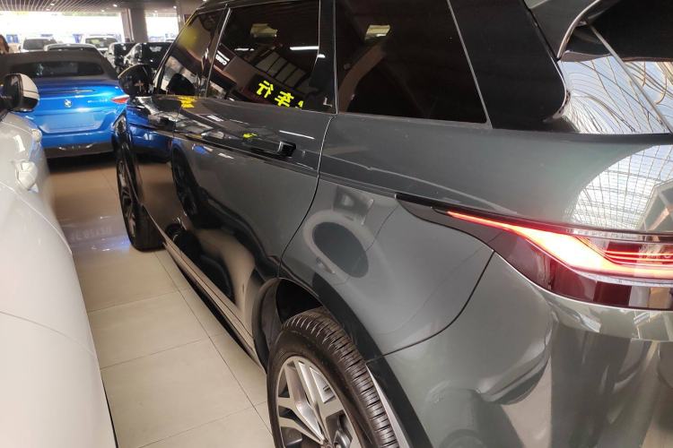 Used Land Rover Range Rover Evoque 2022 Facelifted Aurora L 249 PS R-Dynamic Luxury Edition
