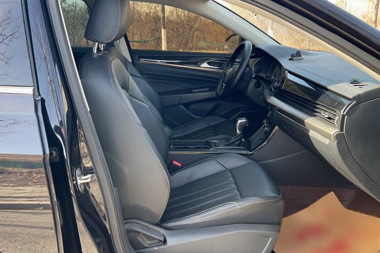 Used Volkswagen Passat 2019 280TSI Business Edition China VI