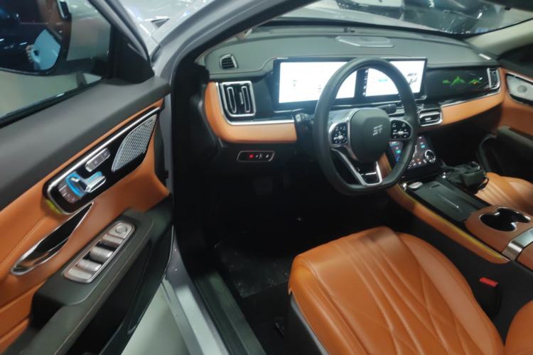 Used JETOUR Shanhai Shanhai L7 2024 1.5T 120km ULTRA 7-Seater
