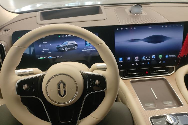 Used Hima AITO M9 2025 Extended-Range Ultra Version 52 kWh 6-Seater