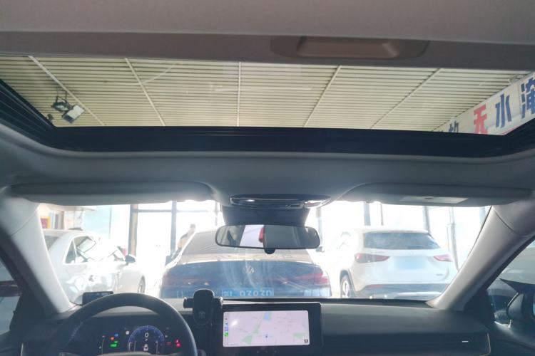 Used Toyota Camry 2024 Dual-Motor 2.0 HE Elite Edition
