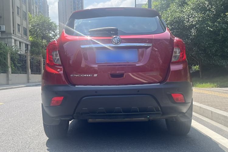 Used Buick Encore 2015 1.4T Automatic Two-Wheel Drive Urban Elite Version
